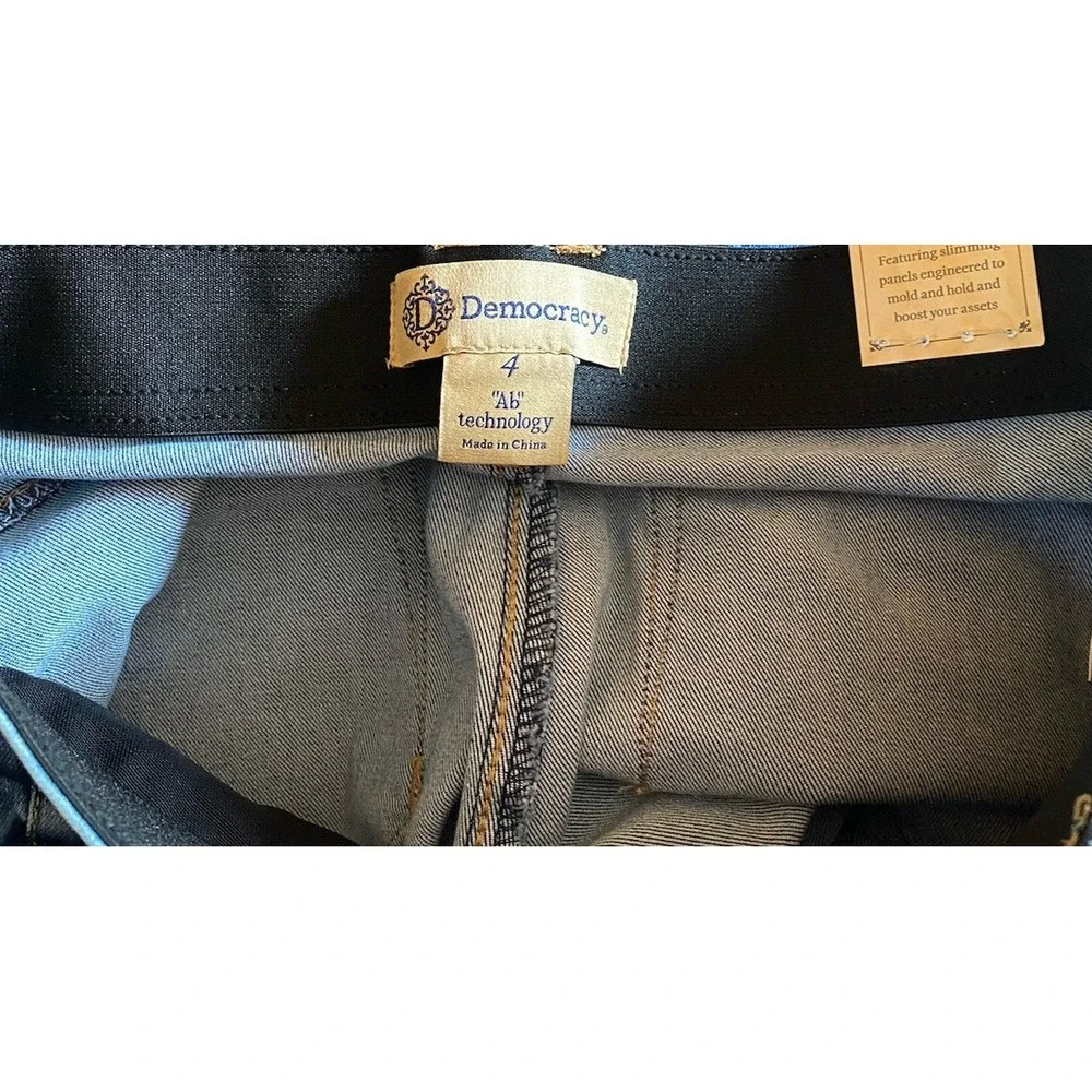 NWT Democracy "Ab"technology Jeans Womens 4 Slimming Ankle Length Model Off-Duty - Picture 10 of 10